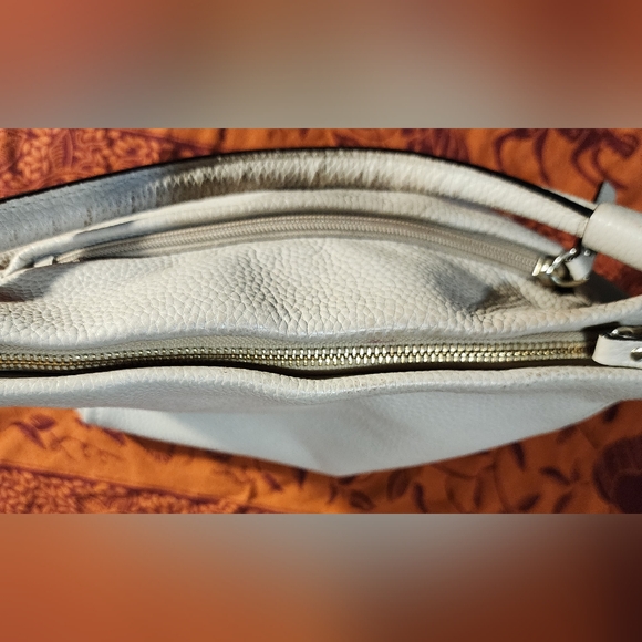 KATE SPADE HANDBAG - Picture 7 of 10